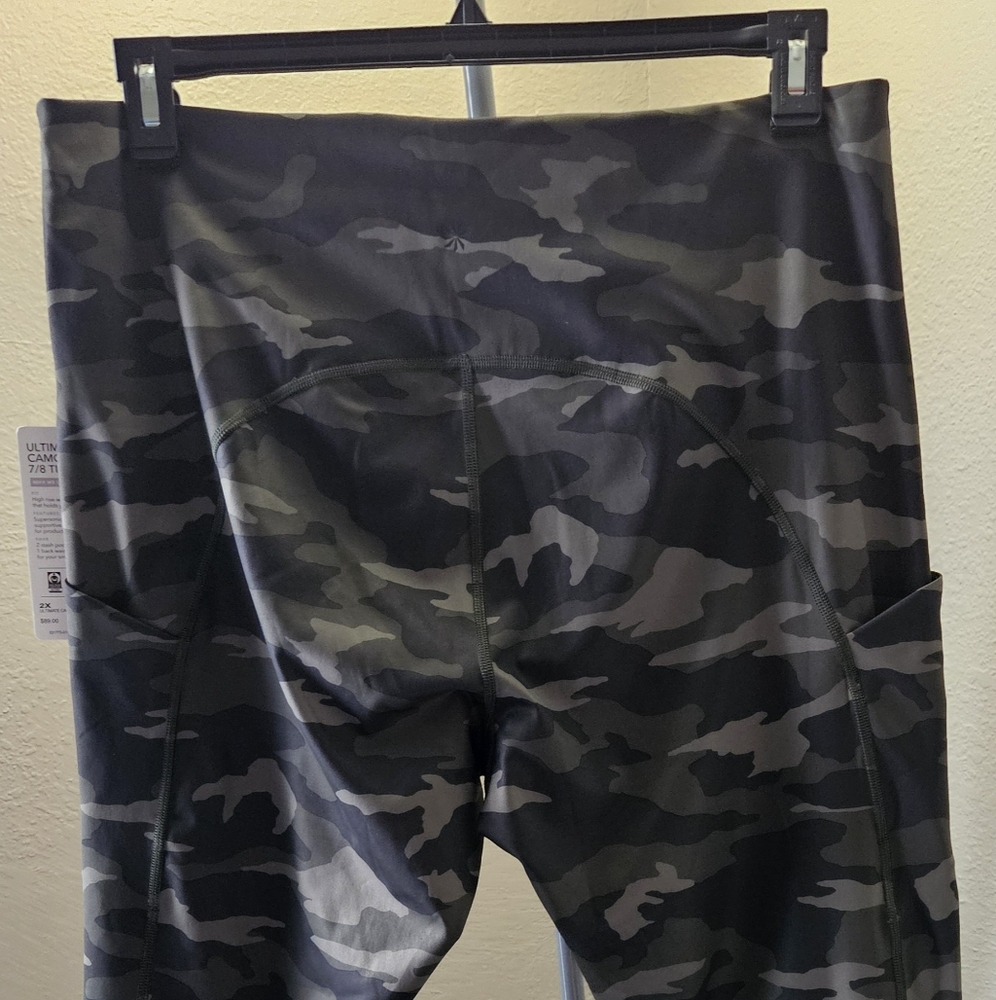 Black and Gray Leggings with Modern Urban Design